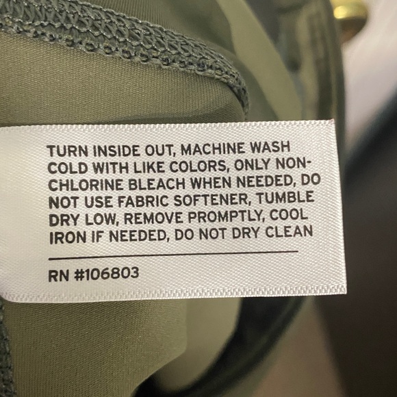 Duluth Trading Co Green Camouflage Leggings - Picture 9 of 10